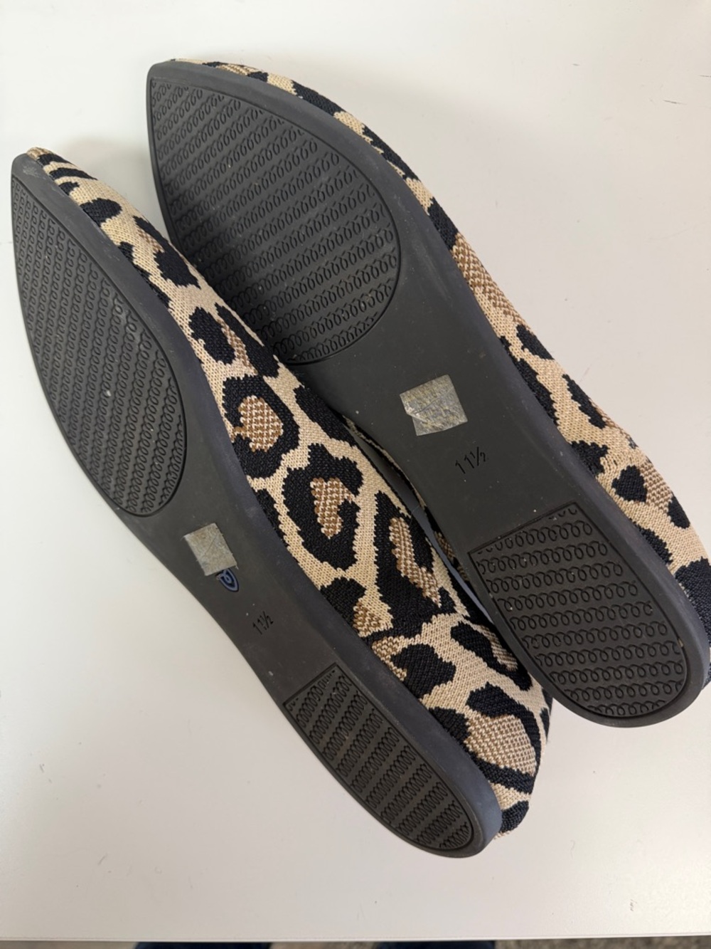 Rothys Leopard Pointy Toe Flats Size 11.5 - Picture 6 of 9
